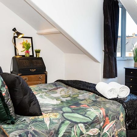 5-Bed House With Distant Sea Views In Plymouth Villa Esterno foto
